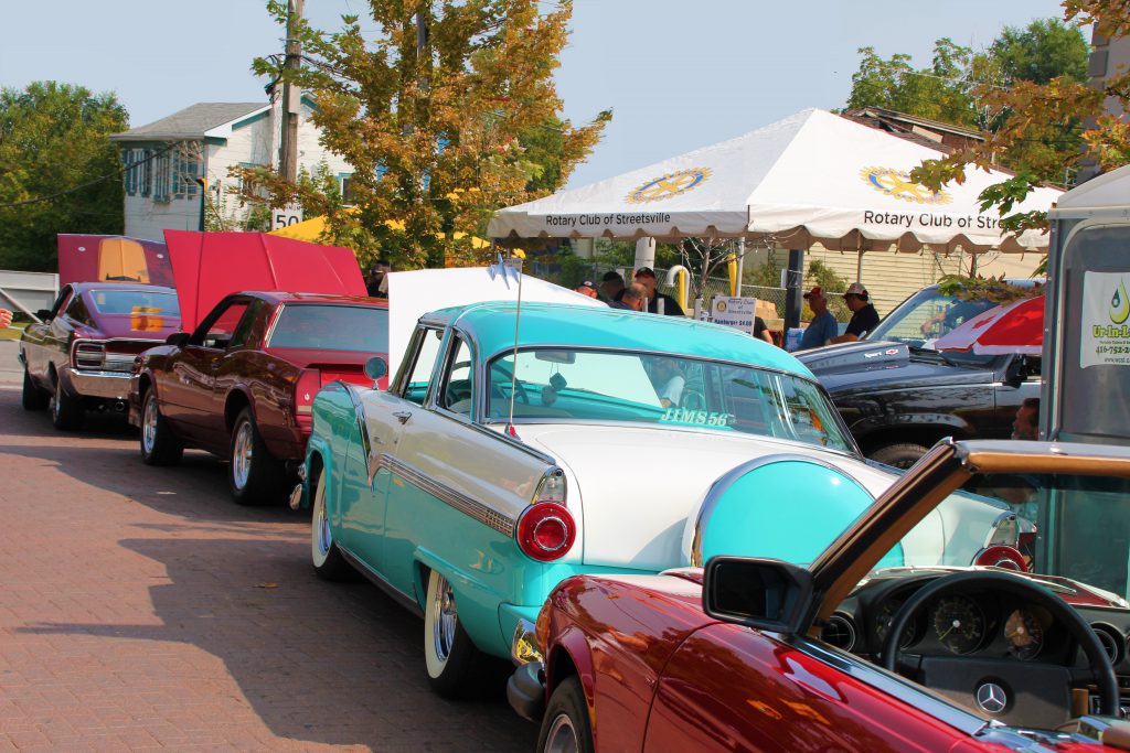 Annual Vintage Car Show - Rotary Club of Mississauga Streetsville